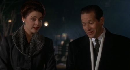 Miracle_on_34th_Street_1994_1080p_BluRay_x265-RARBG_-_01-00-29-48-361.png