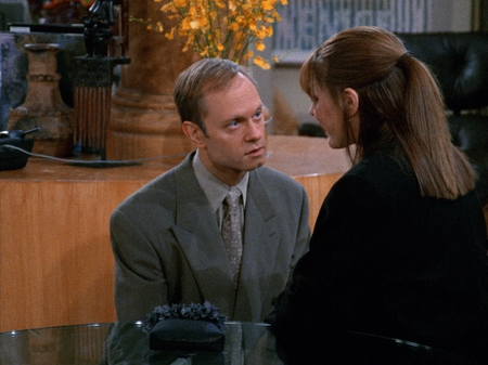 Frasier_S08E05_1080p_BluRay_FLAC2_0_H_264-BTN-00-10-40-097.png