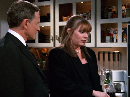 Frasier_S08E05_1080p_BluRay_FLAC2_0_H_264-BTN-00-11-09-823.png