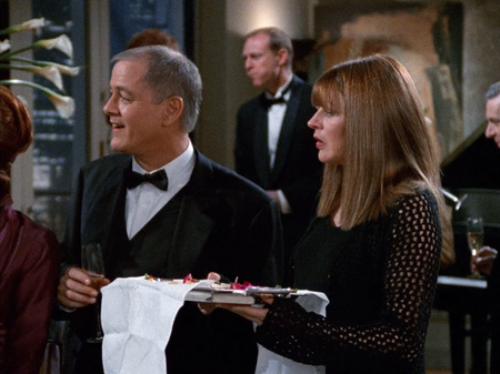 Frasier_S08E05_1080p_BluRay_FLAC2_0_H_264-BTN-00-16-57-814.png
