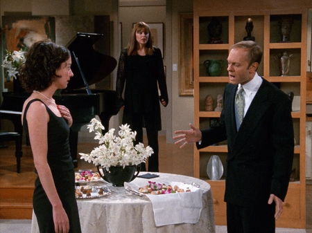 Frasier_S08E05_1080p_BluRay_FLAC2_0_H_264-BTN-00-18-10-623.png