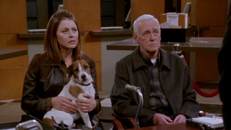 frasier_s10e18_040.png