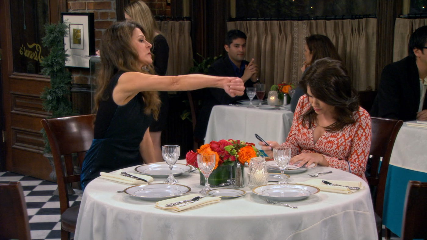 hic_S06E019_033.png